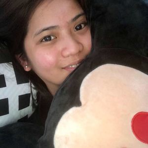 Meet your Posher, Shekinah